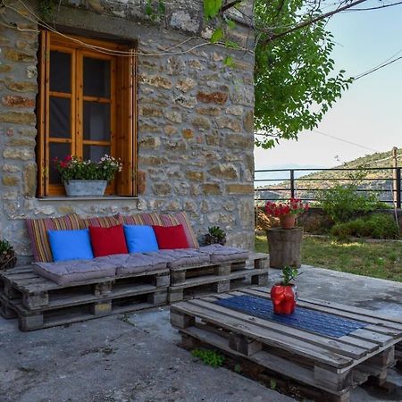 Coastal Stone Hideaway With Stunning Scenery Villa Kitriai Bagian luar foto